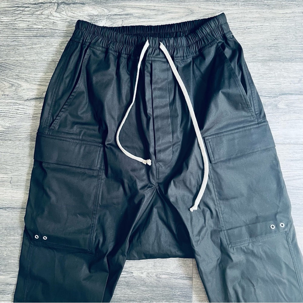 *SOLD* Rick Owens, Fogachine SS2022 Cargo Long, Black, EU 48 (US 34” waist) - Picture 2 of 7